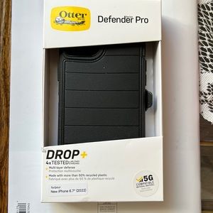 NIB never opened OtterBox Defender Pro iPhone 14 Plus